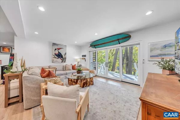 Moneta, VA 24121,16358 MONETA RD