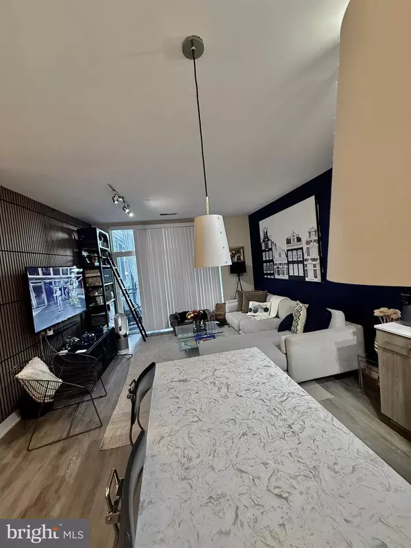 Oxon Hill, MD 20745,145 RIVERHAVEN DR #226