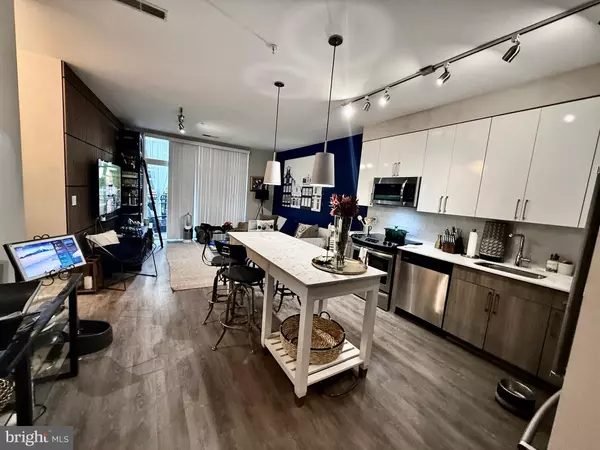 Oxon Hill, MD 20745,145 RIVERHAVEN DR #226