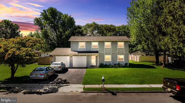 4 BEDFORD CT, Mount Holly, NJ 08060