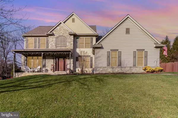 123 GLEBE LN, Lancaster, PA 17602