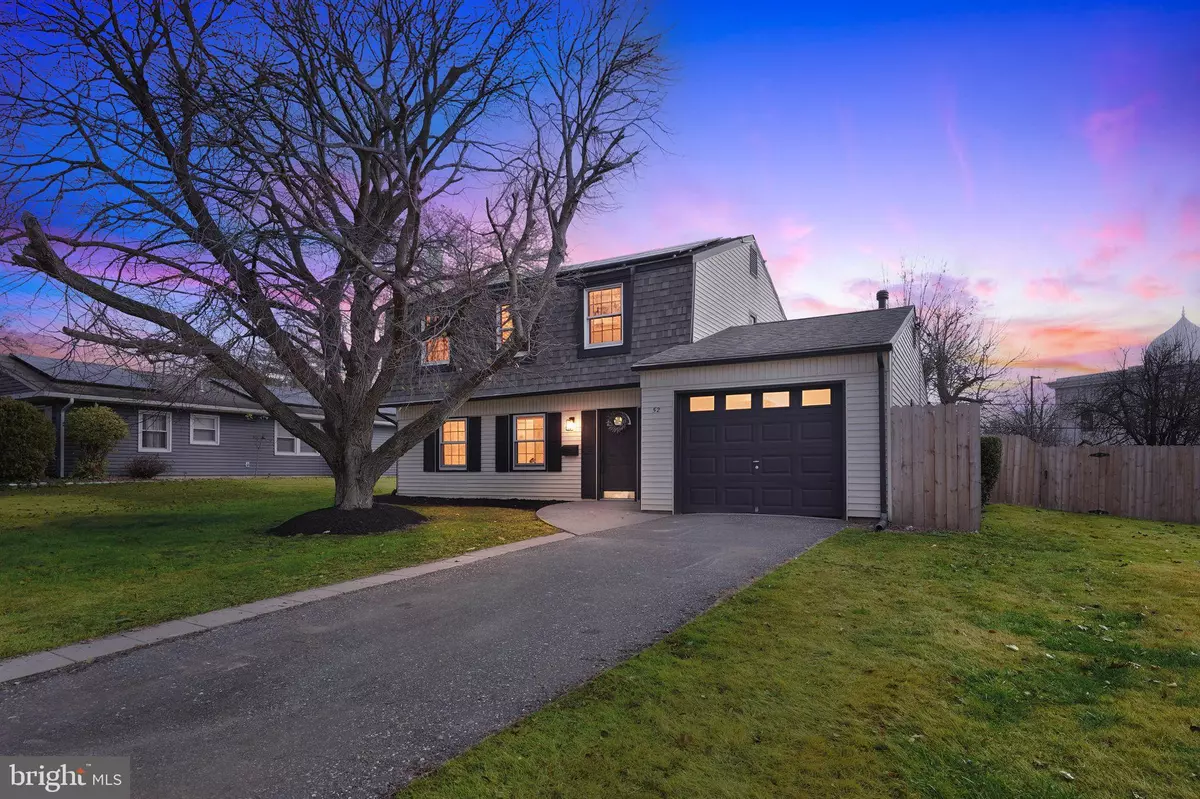 Willingboro, NJ 08046,52 TWISTING LN