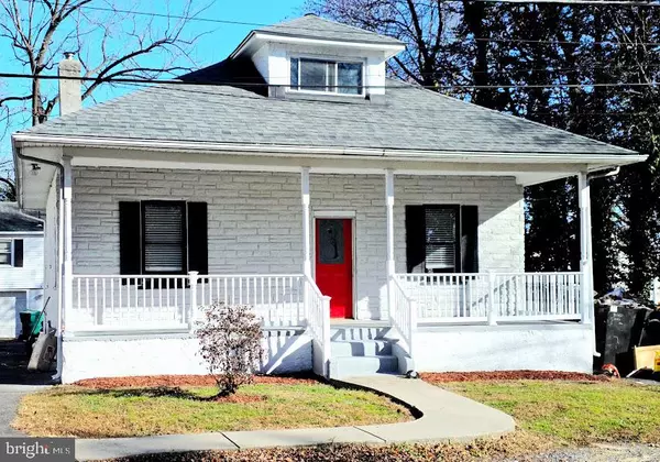 1051 MAPLE AVE, Bensalem, PA 19020