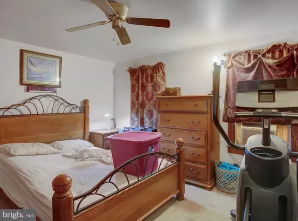 Chambersburg, PA 17202,3016 ANTHONY HWY