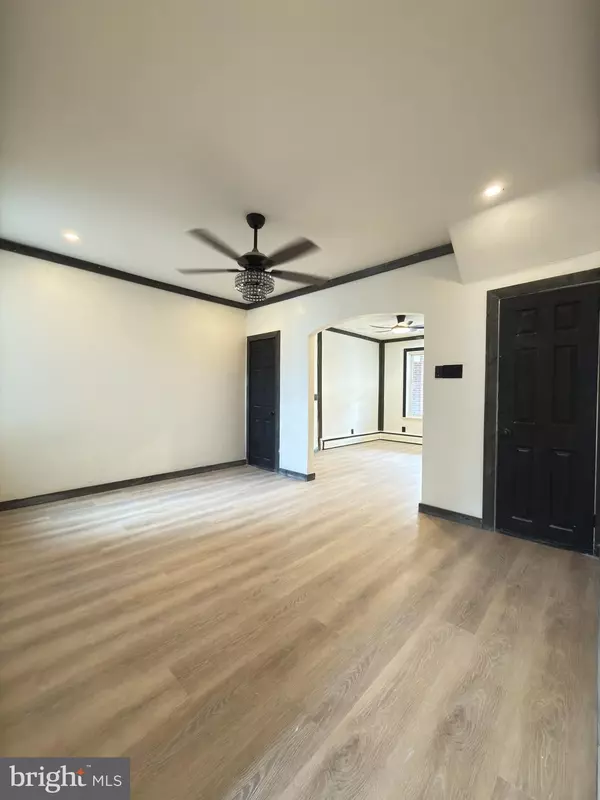 Philadelphia, PA 19120,5807 N AMERICAN ST