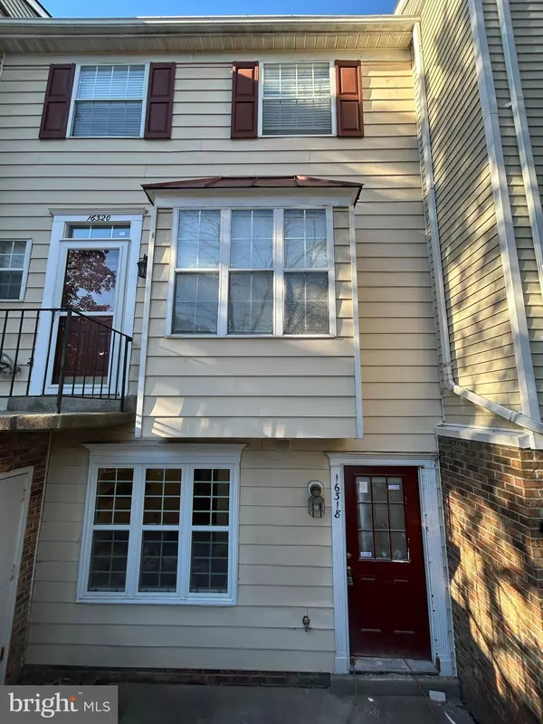 Dumfries, VA 22025,16318 TACONIC CIR