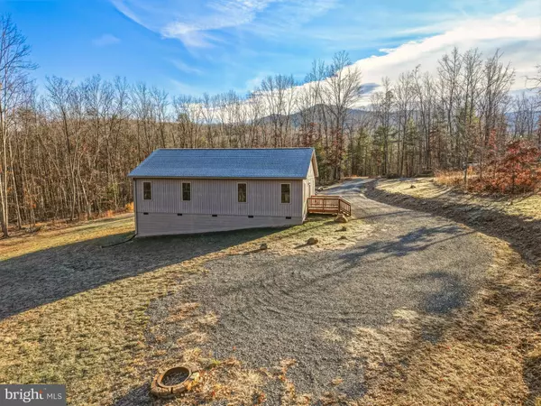 Luray, VA 22835,324 OLD WAGON RD