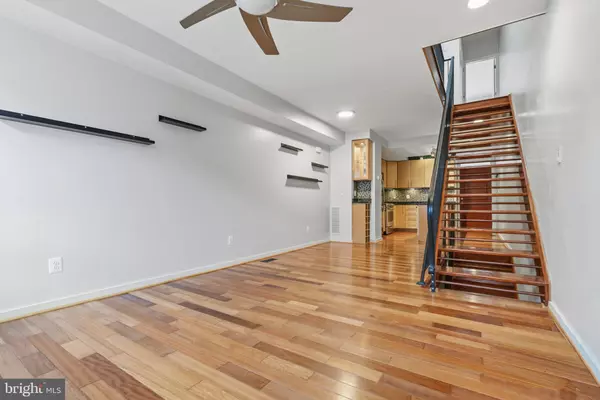 Baltimore, MD 21224,21 N DECKER AVE