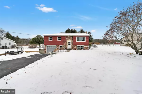 Pine Grove, PA 17963,40 LONG STRETCH RD