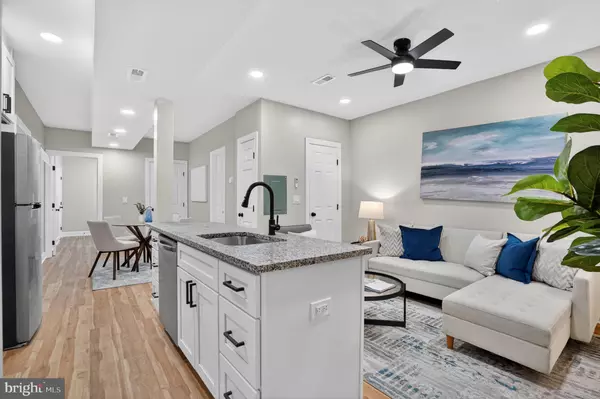 212 36TH ST NE #3, Washington, DC 20019