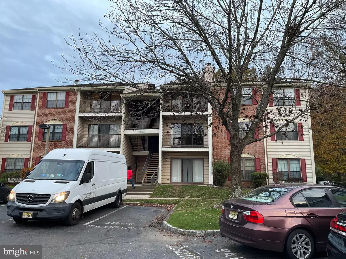 Lawrenceville, NJ 08648,17 JOYNER CT