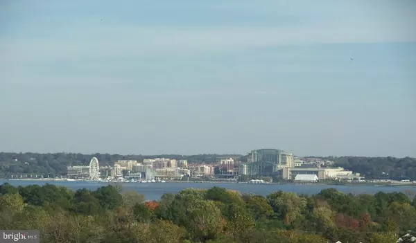 2059 HUNTINGTON AVE #903, Alexandria, VA 22303