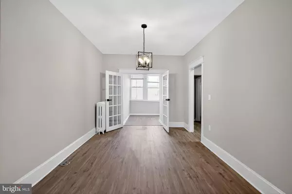 Washington, DC 20011,909 DECATUR ST NW