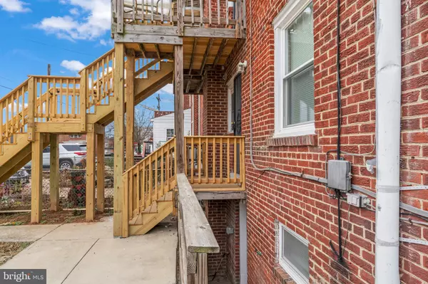 Washington, DC 20032,1209 SAVANNAH ST SE