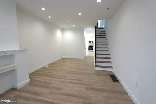 Philadelphia, PA 19133,2420 N REESE ST