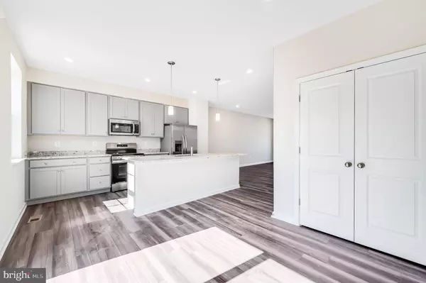 Inwood, WV 25428,134 GRAY SILVER RD