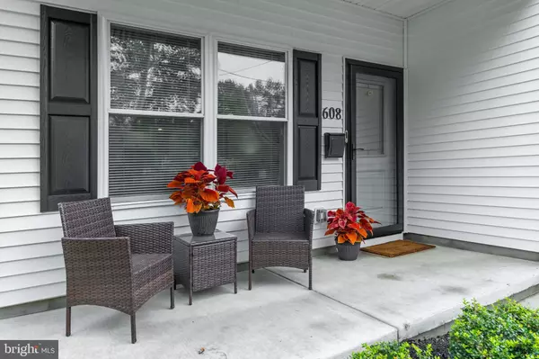 Woodbury, NJ 08096,608 SALEM AVE