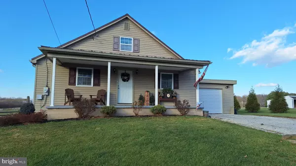 860 BON OX RD, Gettysburg, PA 17325