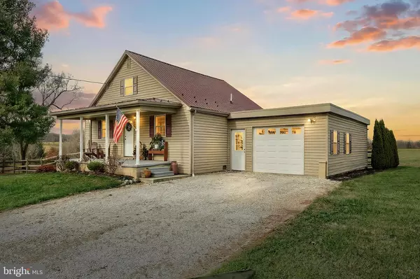 860 BON OX RD, Gettysburg, PA 17325