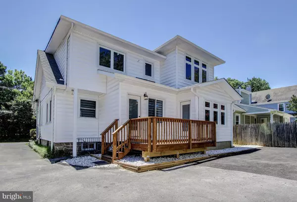 Chevy Chase, MD 20815,4415 BRADLEY LN