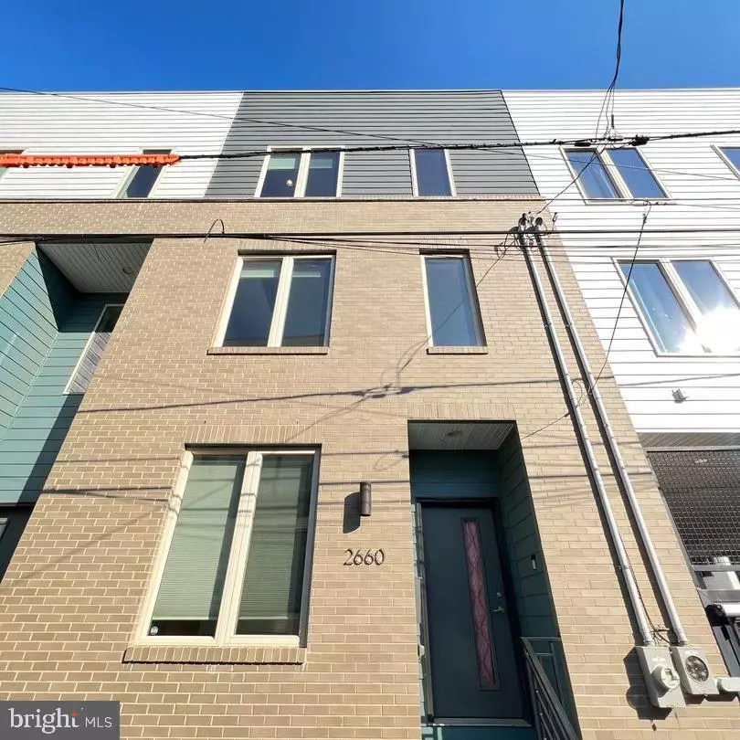 Philadelphia, PA 19125,2660 COLLINS ST