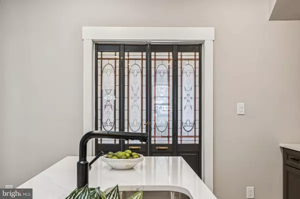 Philadelphia, PA 19144,333 W HANSBERRY