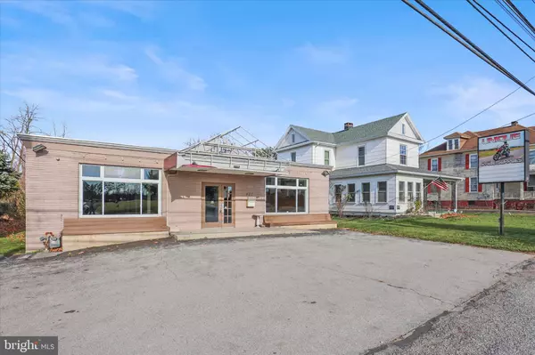 New Oxford, PA 17350,426 LINCOLNWAY W