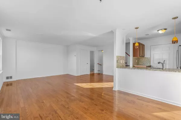 Philadelphia, PA 19146,1725 FITZWATER ST #A