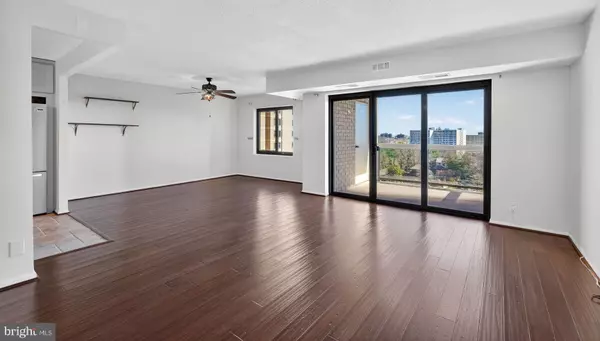 Alexandria, VA 22304,307 YOAKUM PKWY #821