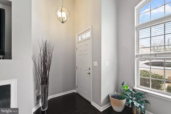 Upper Marlboro, MD 20774,12322 ROLLYS RIDGE AVE #1111