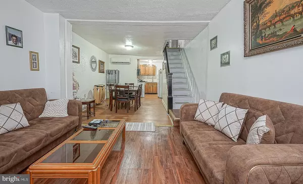 Philadelphia, PA 19122,2106 N ORIANNA ST