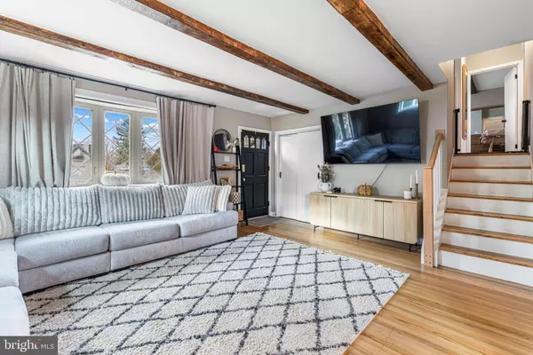 Lansdale, PA 19446,13 W END DR