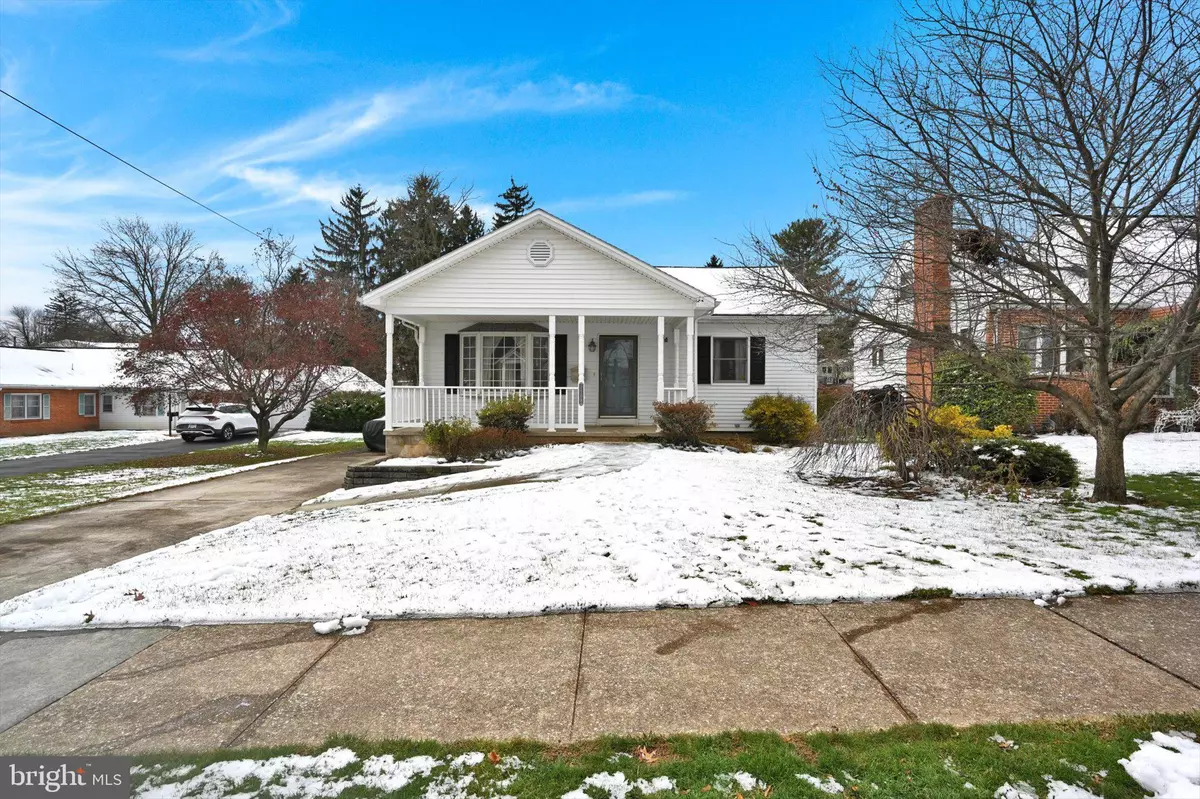 New Cumberland, PA 17070,1308 OAK LANE