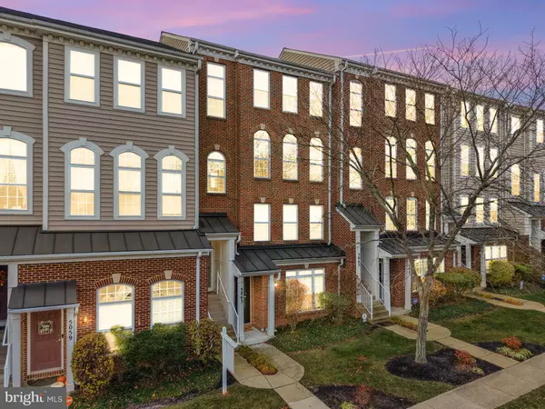 5061 ANCHORSTONE DR #5061, Woodbridge, VA 22192