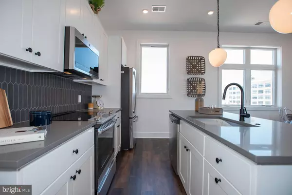 Philadelphia, PA 19121,2940 W THOMPSON ST #UNIT 102