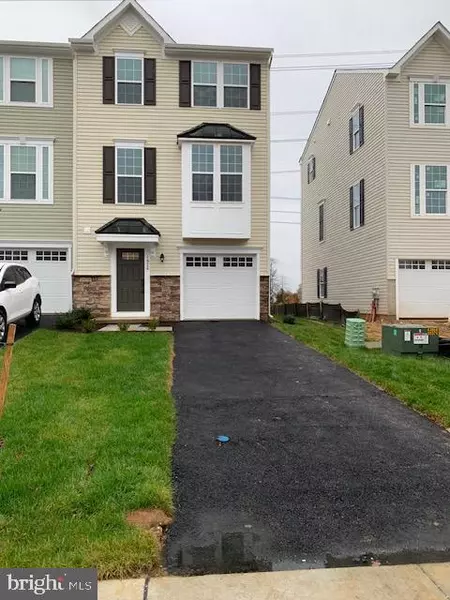 1926 SPEARFISH CT, Newark, DE 19702