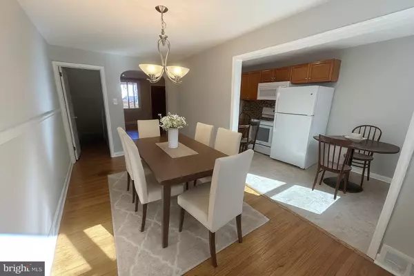 Glenolden, PA 19036,249 S PARK DR