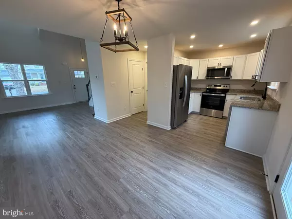 Fredericksburg, VA 22401,105 HILLCREST DR