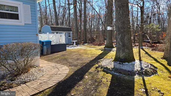 Green Lane, PA 18054,727 DOGWOOD DR