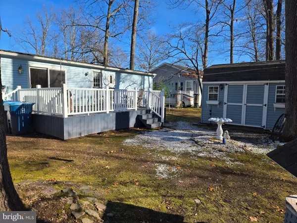 Green Lane, PA 18054,727 DOGWOOD DR