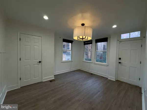 Baltimore, MD 21201,807 PARK AVE #2