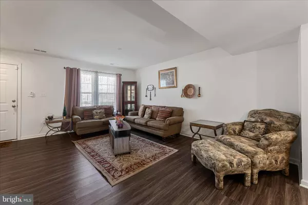 Martinsburg, WV 25403,35 MENGEL RD