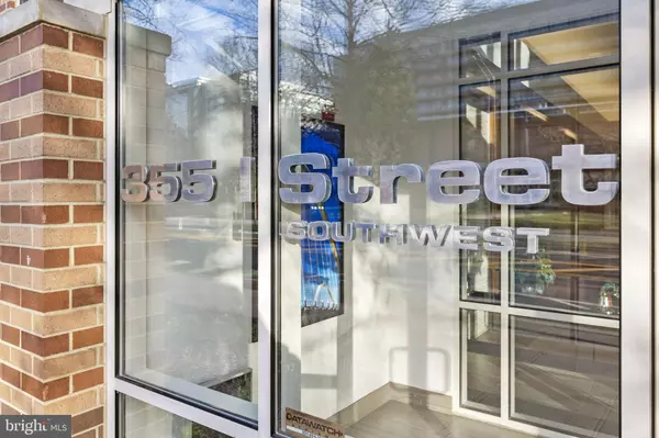 Washington, DC 20024,355 I ST SW #226