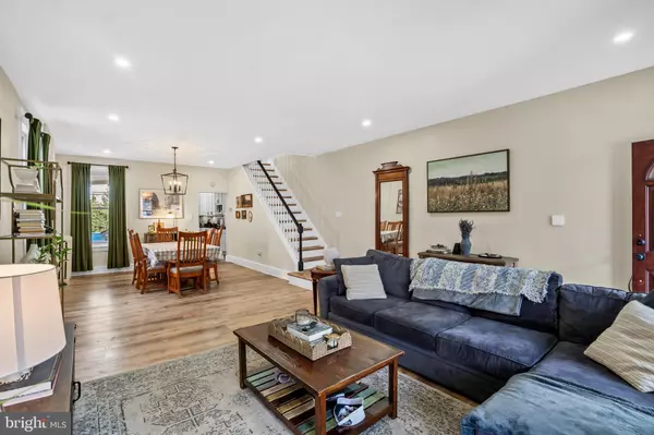 Philadelphia, PA 19128,4131 MANAYUNK AVE