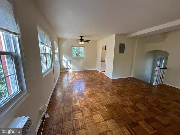 Alexandria, VA 22302,1603 FITZGERALD LN