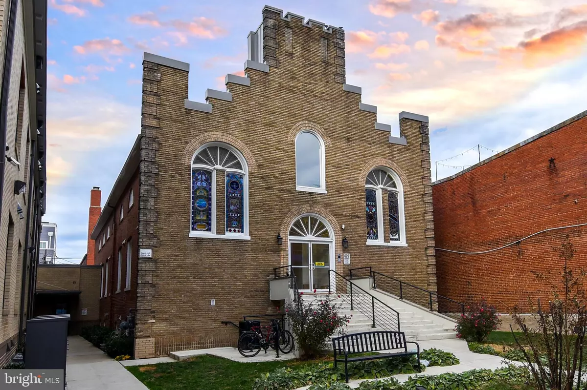 Washington, DC 20010,625 PARK RD NW #C8