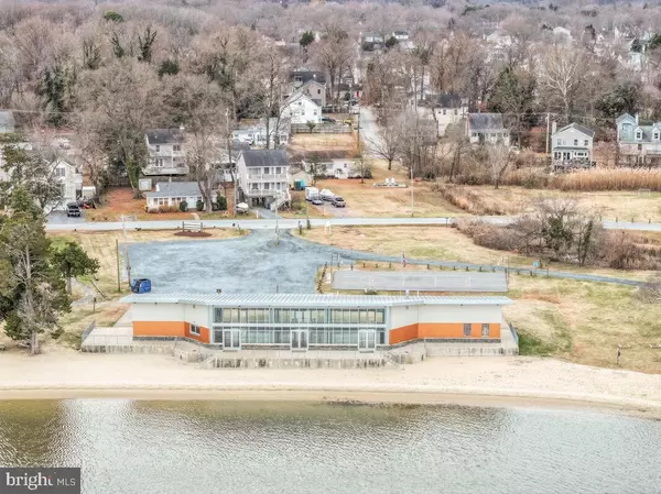 Edgewater, MD 21037,3729 BEACH DRIVE BLVD