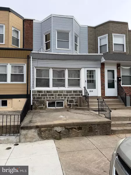 2519 S HOBSON ST, Philadelphia, PA 19142