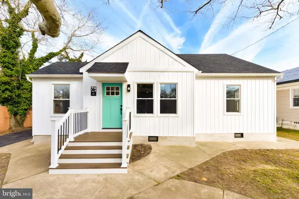 6 LAFAYETTE AVE, Villas, NJ 08251