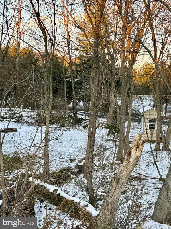 Enola, PA 17025,54 WOODMYRE LN